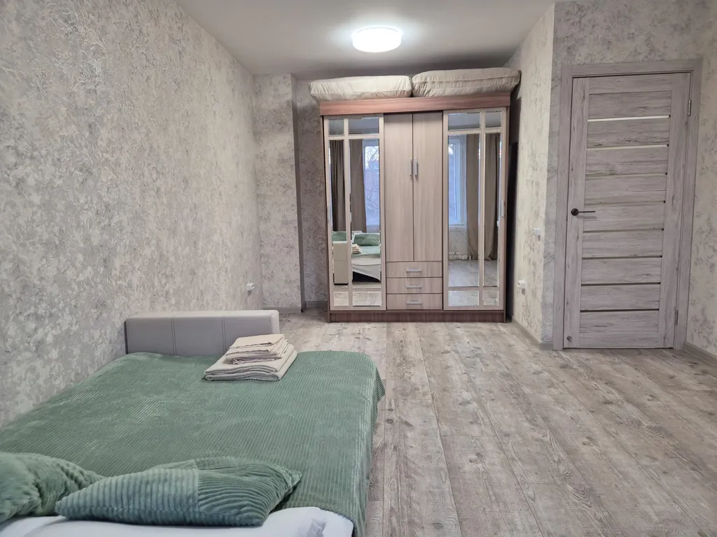 Квартира с новым ремонтом. Три раздельных спальных места.