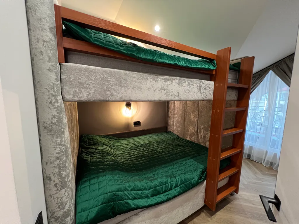 Дизайнерская квартира с прекрасным балконом