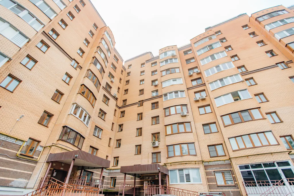 Уютная, просторная 3-к квартира в новом доме