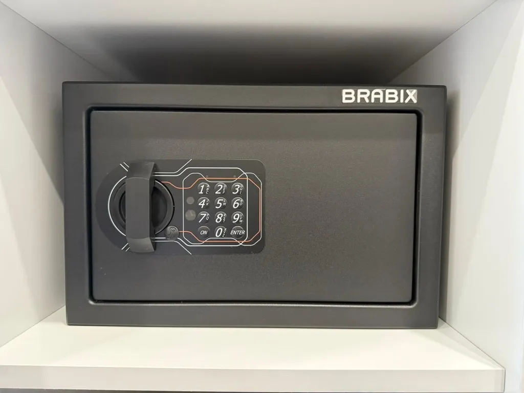 Апартаменты в ЖК Золотые пески с видом на море