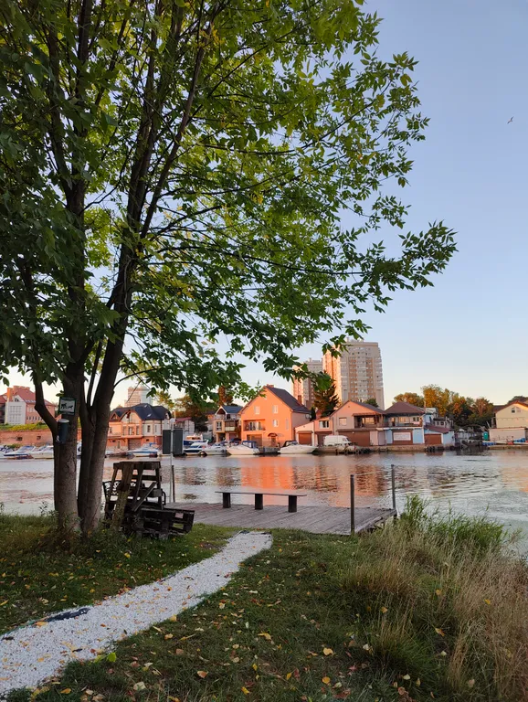 Коттедж Коттедж Таунхауз на берегу реки — Калининград