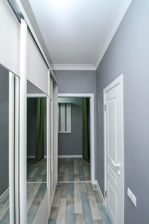 Красивая квартира-студия недалеко от ТРЦ Аура