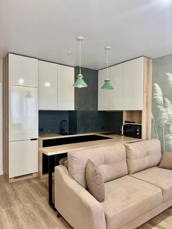 Уютная студия на берегу реки