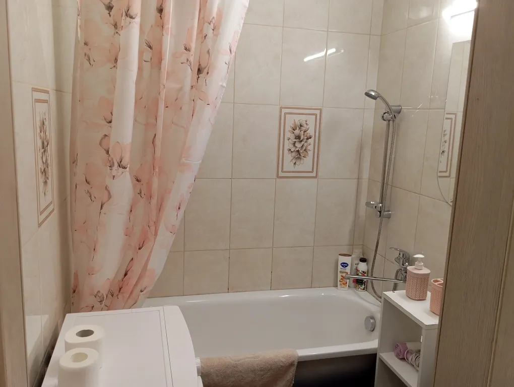 Квартира Уютная теплая однокомнатная квартира в центре города возле набережной озера — Калининград