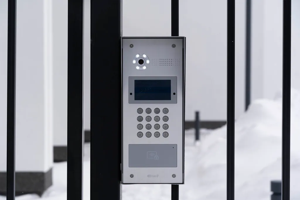 Студия у рощи