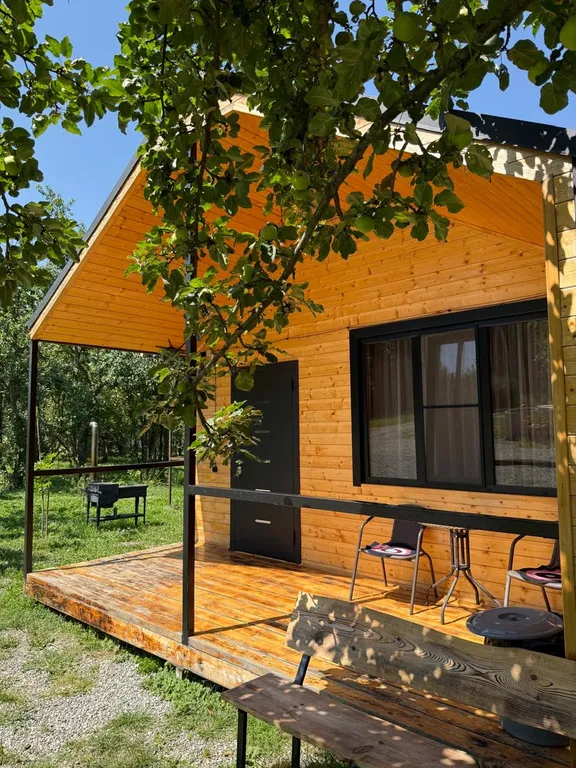 Коттедж с видом на лес