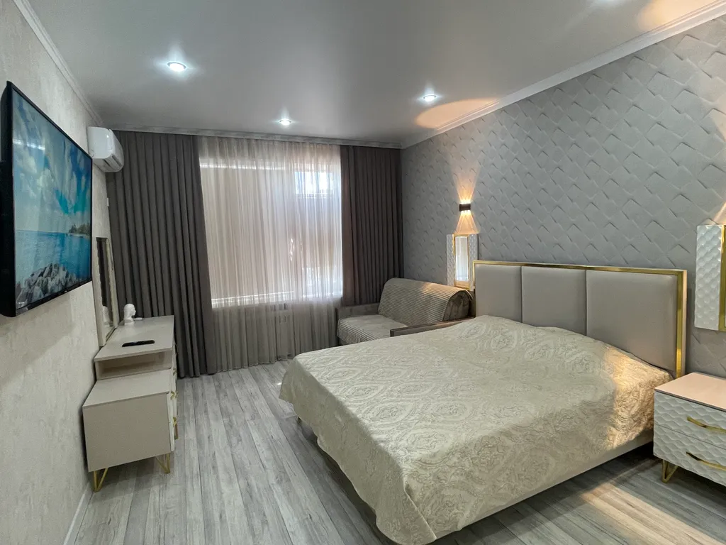 Квартира Тихое место в сталинке в центре — аренда посуточно в Каменск-Шахтинский