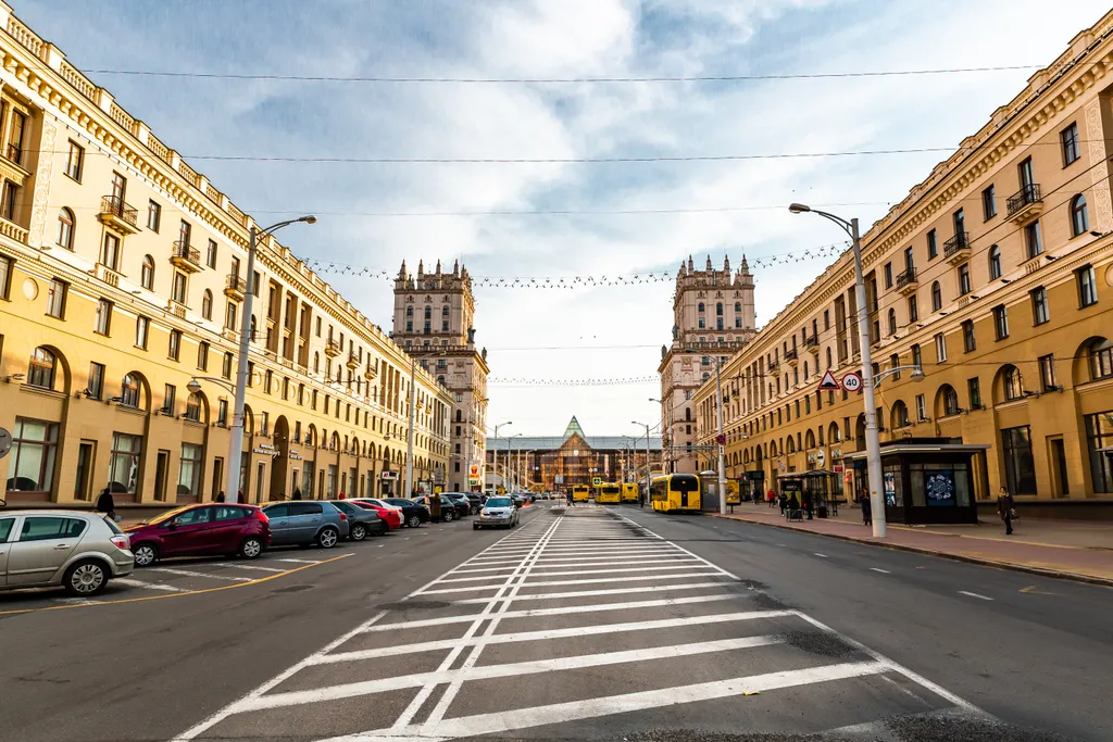 Квартира 2-комнатная Квартира — Минск
