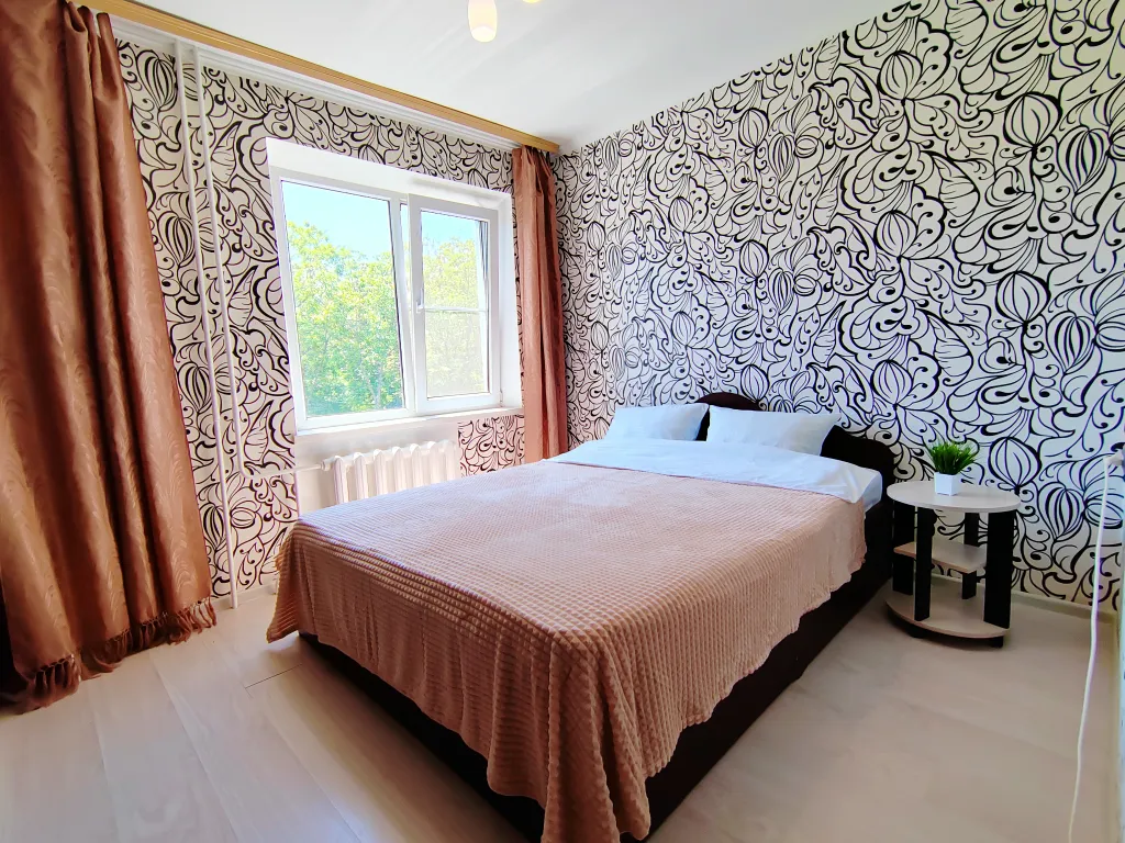 Уютная двушка на Жукова, 6