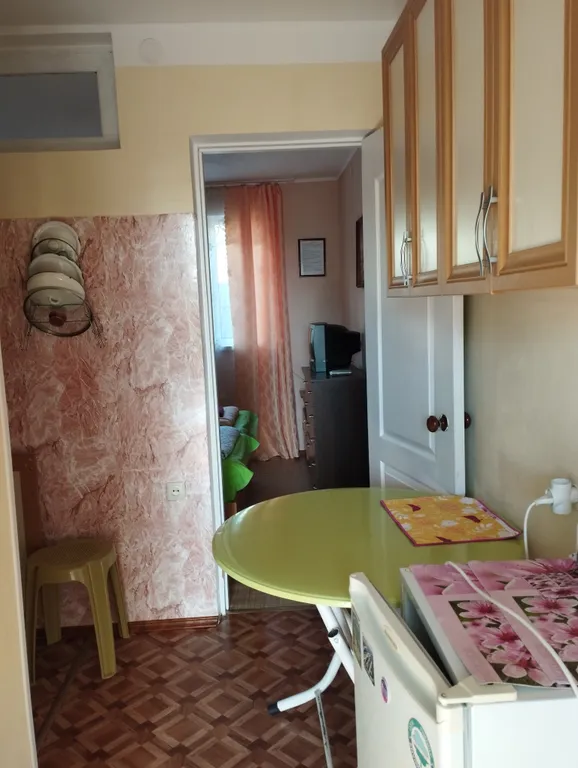 Уютная маленькая комната с балконом, близко к морю