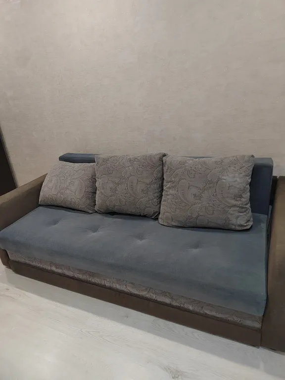 Шикарная двухкомнатная квартира с евроремонтом в тихом спальном районе