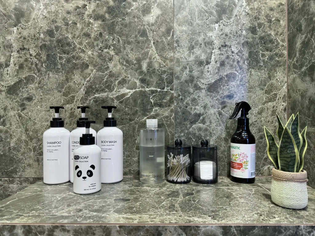 Квартира Квартира Просторная евродвушка с двумя Smart-TV в Прованс — Новосибирск