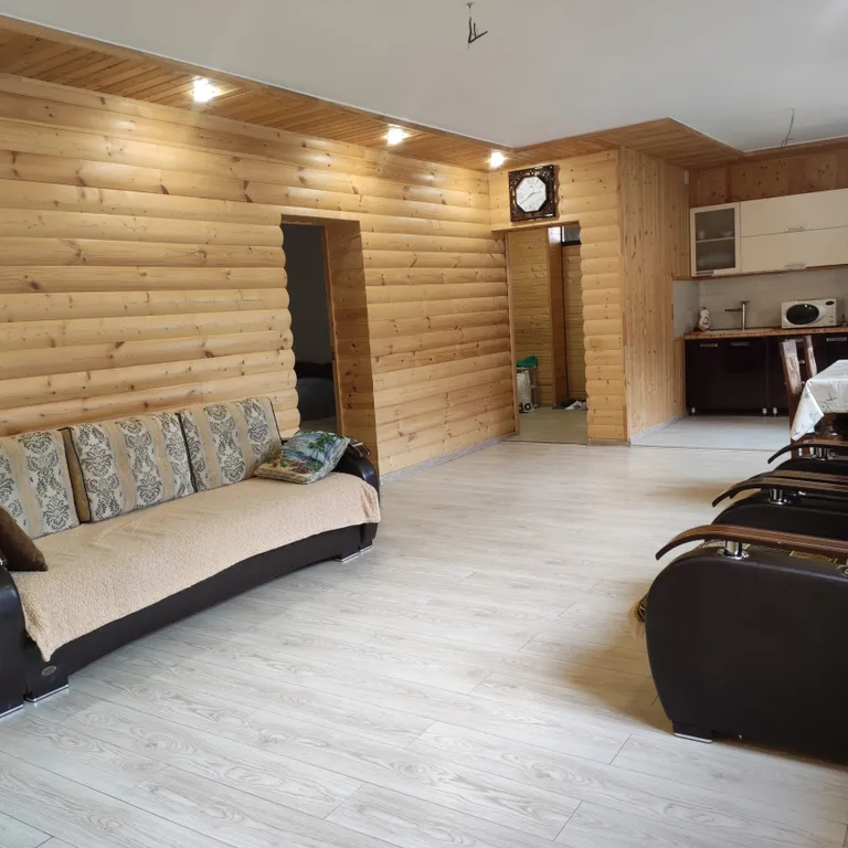 Коттедж с видом на горы и горную речку