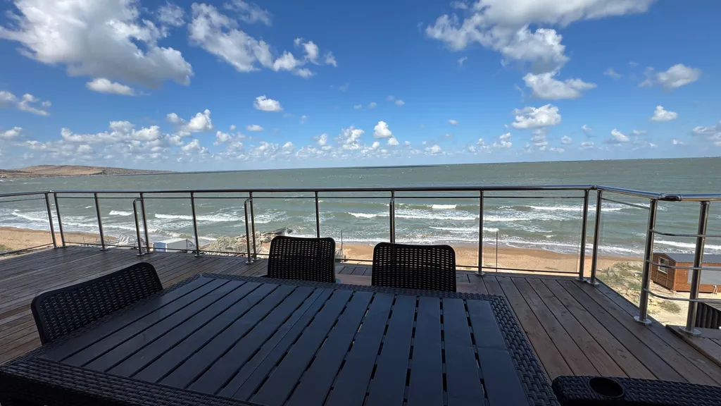 Коттедж с видом на море