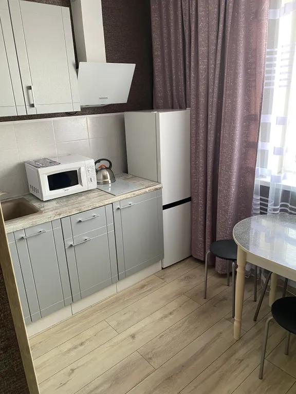 4-комнатная Квартира