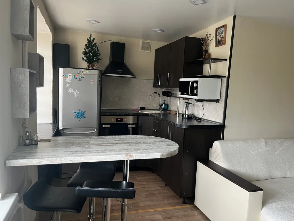 Уютная квартира в 400 метрах от остановки Кукуруза