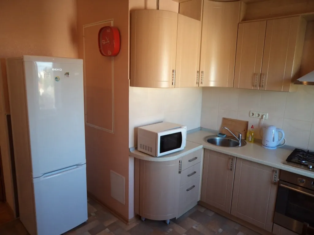 Квартира Уютная квартира с видом на пл. Ушакова, театр им. Лавренева — Севастополь