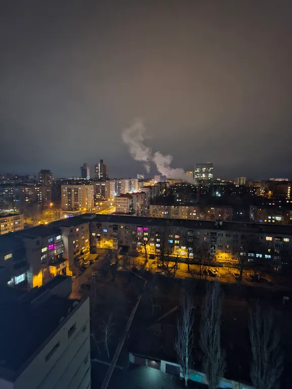 Квартира с круглосуточной водой в центре набережной