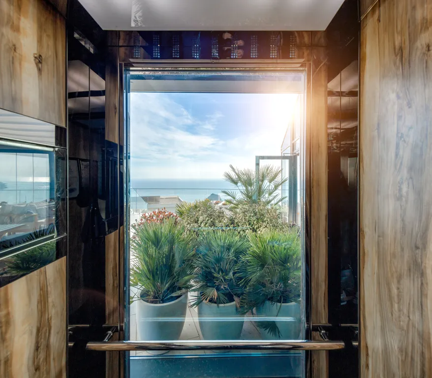 Шикарная студия Люкс с видом на море