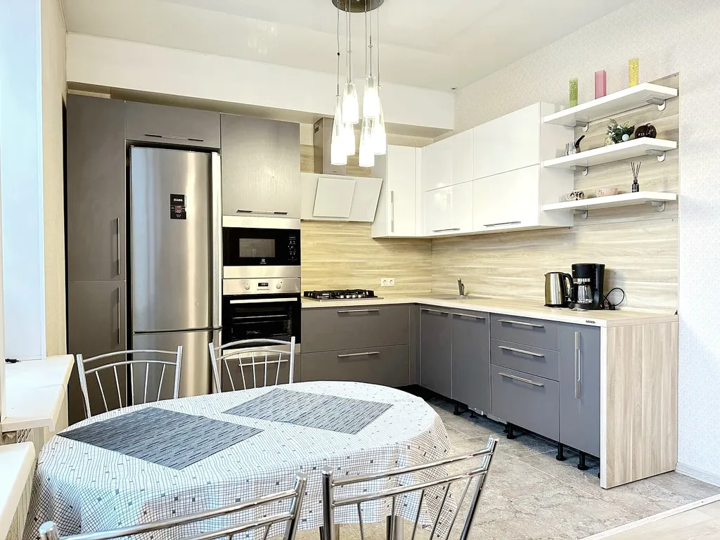 3-комнатная квартира в центре рядом с набережной