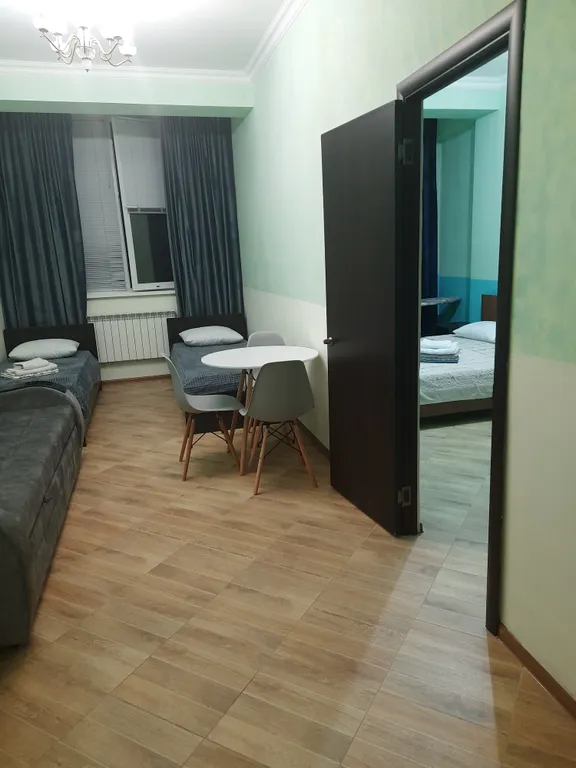 Уютная двухкомнатная квартира с видом на море