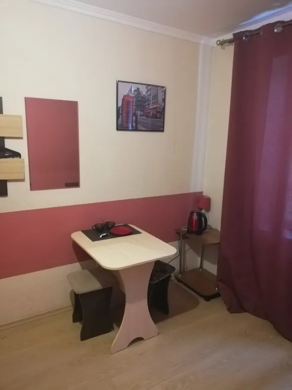 Мини отель, №4