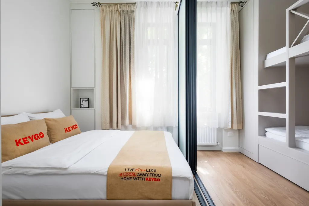 Апартаменты рядом с Каскадом