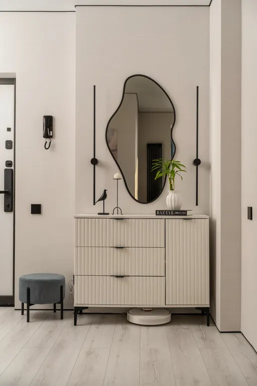 White line 26 — светлая дизайнерская квартира возле парка