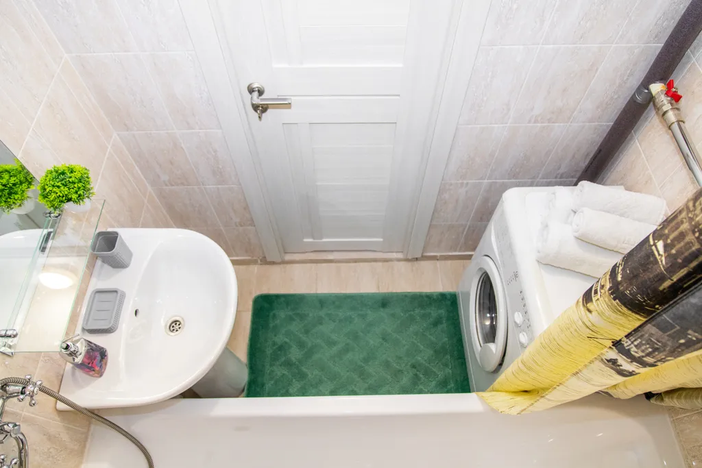 Просторная двухкомнатная квартира на берегу Енисея