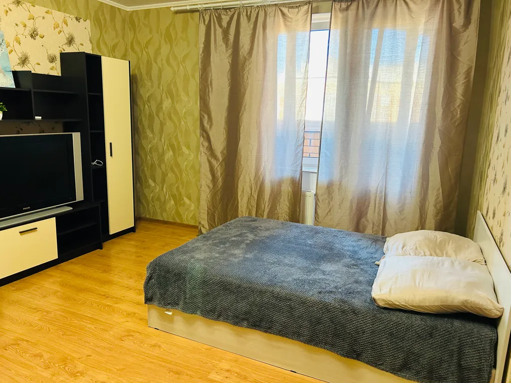 Квартира Уютная, светлая квартира с видом на парк Солнечный Остров и реку — Краснодар