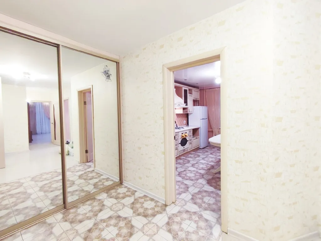 Просторная двушка с полукруглой комнатой