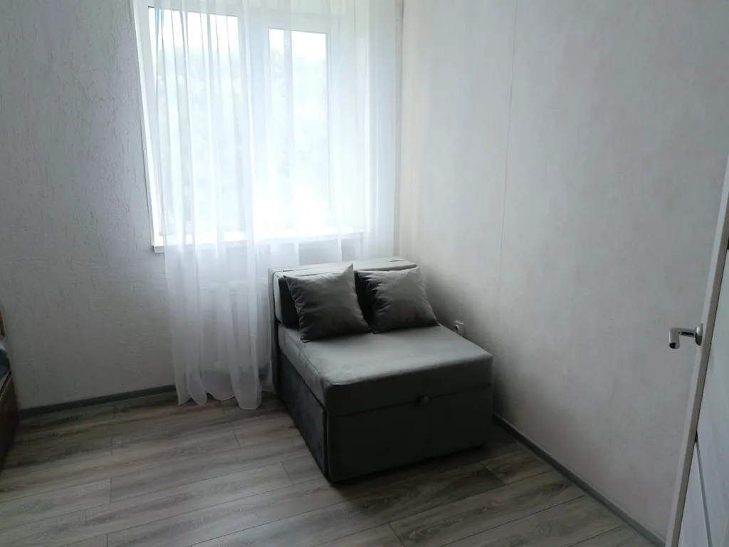 Комфортная двухкомнатная квартира рядом с Парковым