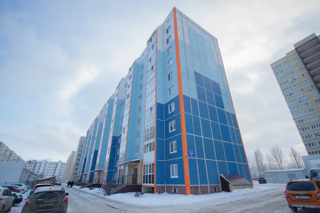 Комфортная квартира с видом на город и Волгу