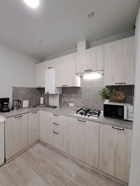 Нoвая уютная квaртиpa в малоэтажном комплексе, с закрытой территорией