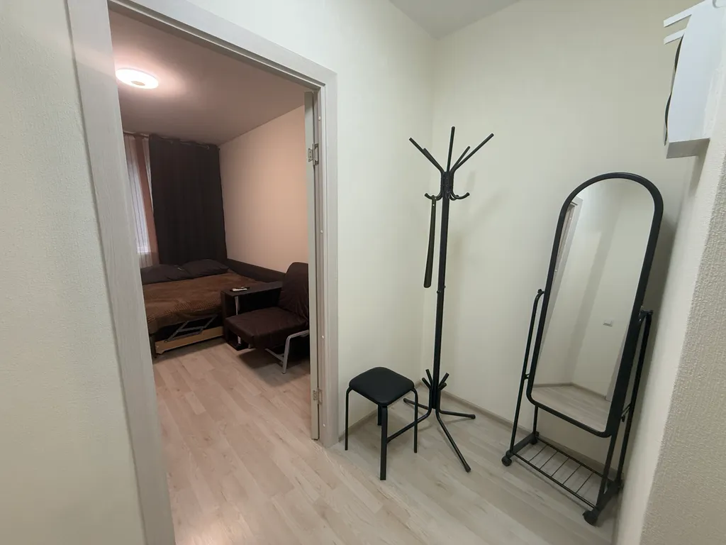 Студия в новом доме с видом на лес