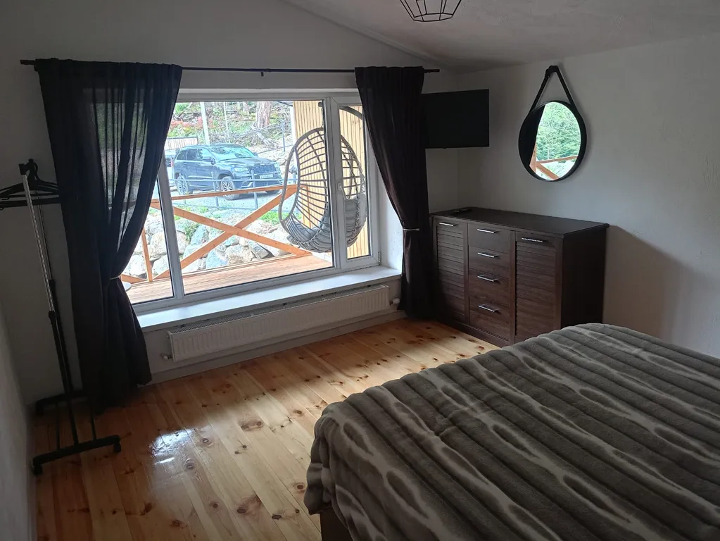 Уютный дом в лесу 1