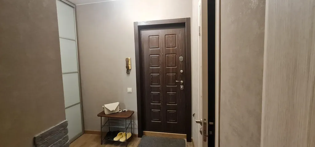 Просторная квартира в спальном районе
