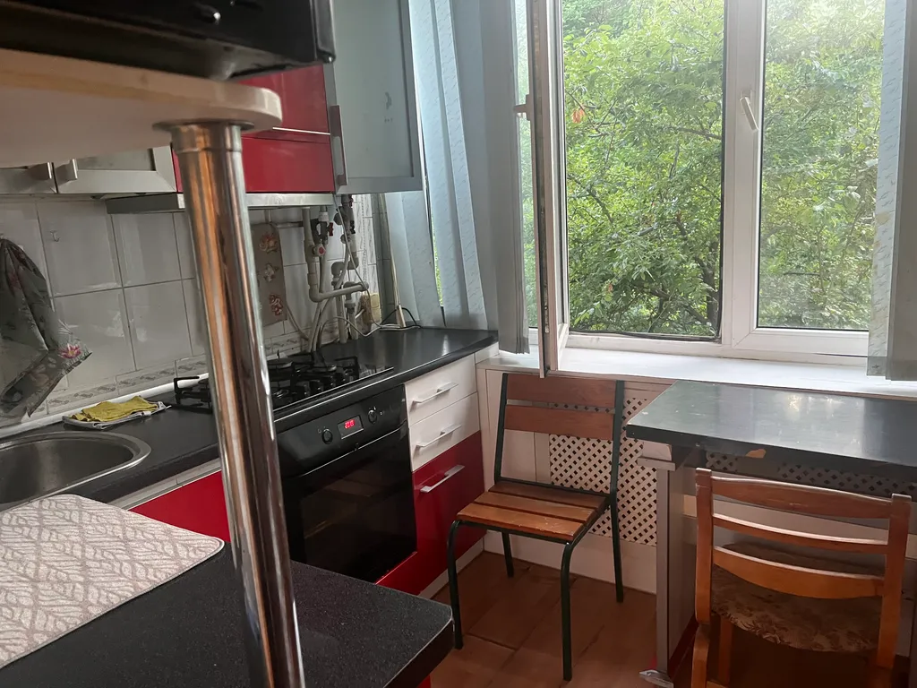 Уютная квартира в центре ливадийского дворца и живописного парка