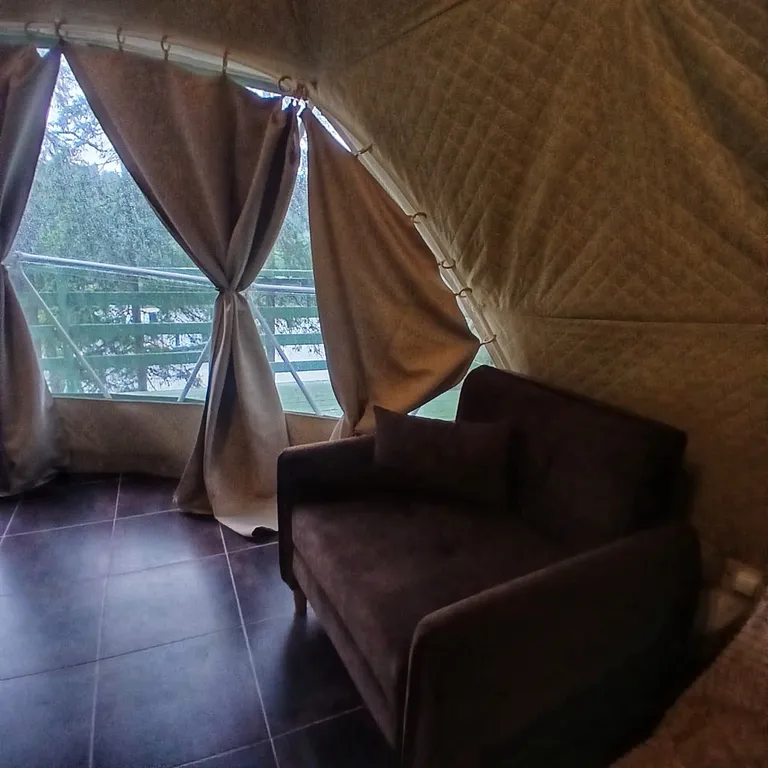 «Шале у Озера»