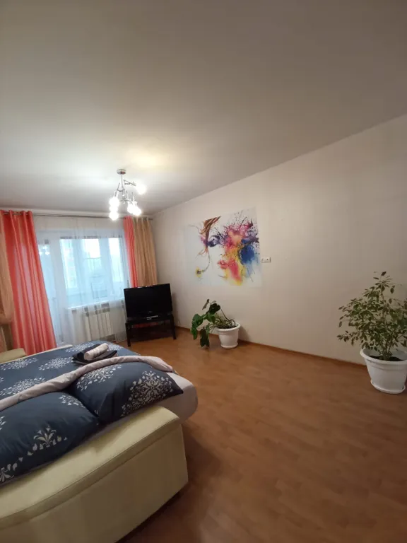 Чистая, уютная двухкомнатная квартира