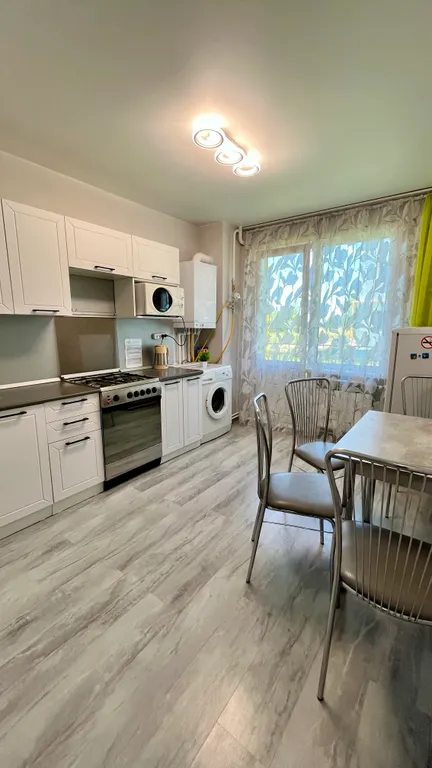 Уютное светлое жилье, рядом аэропорт и аквапарк