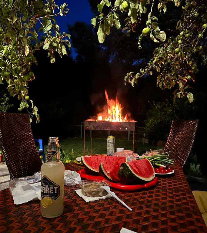 Половина дома недалеко от моря