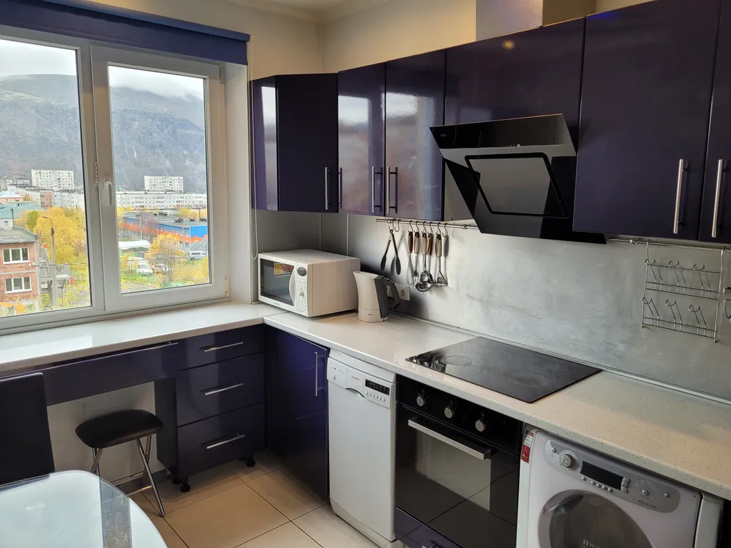 3-комнатная квартира с видом на склон