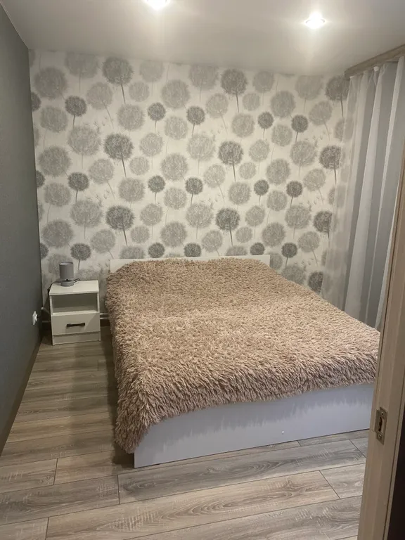 Уютный дом с прекрасным садом, лесом и рекой