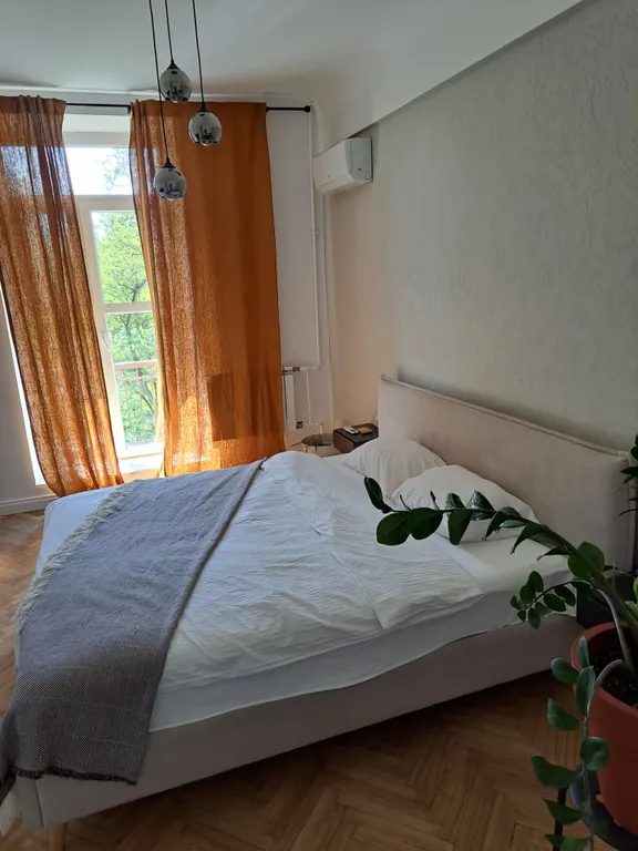 Stalinka by Otelier Secouard