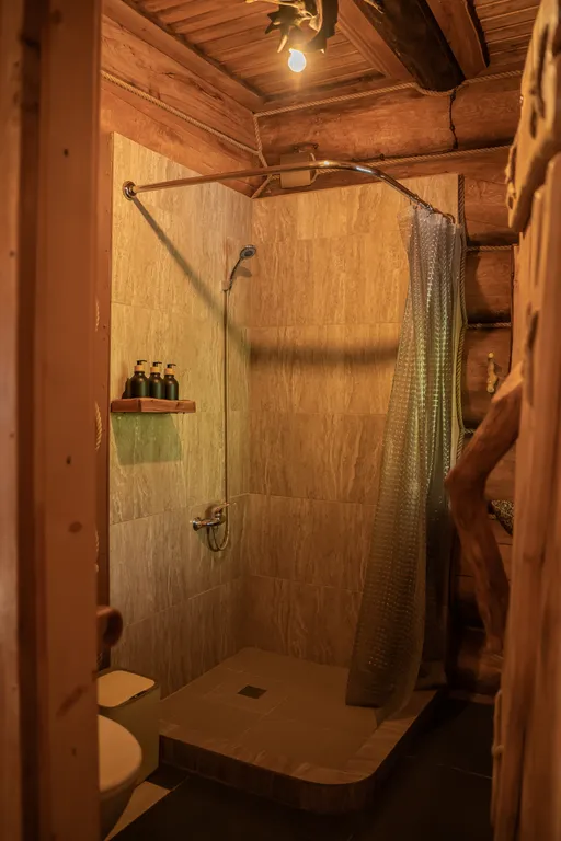 Коттедж Двухэтажный дом из сруба — Пластунка