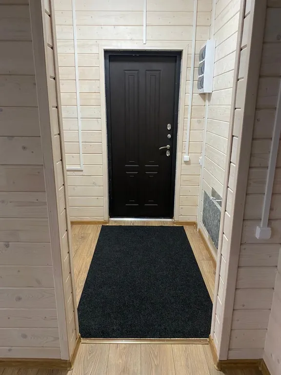 Коттедж Уютный коттедж с видом на озеро Врево — Володарское