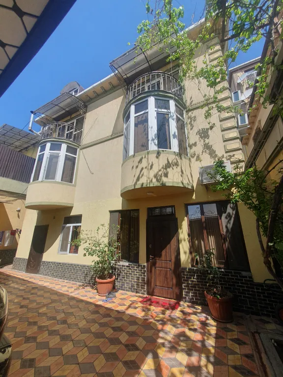 Двухместный номер с 2 отдельными кроватями и балконом, завтрак включен