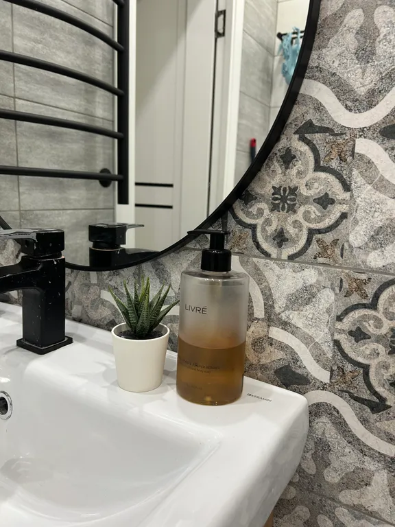 Светлая двухкомнатная квартира в отличном районе