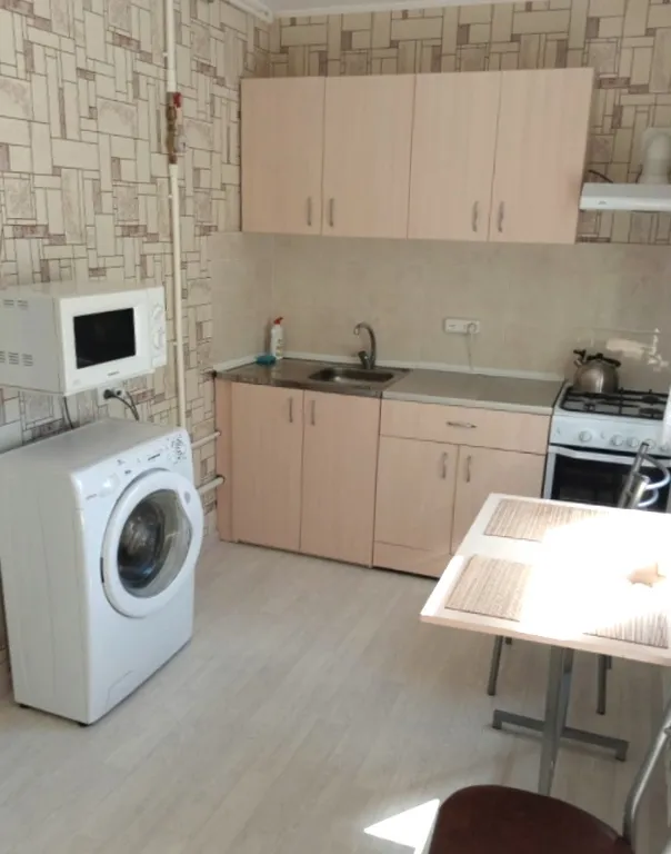 Коттедж Уютная жилая секция в частном секторе недалеко от моря — аренда посуточно в Новороссийск